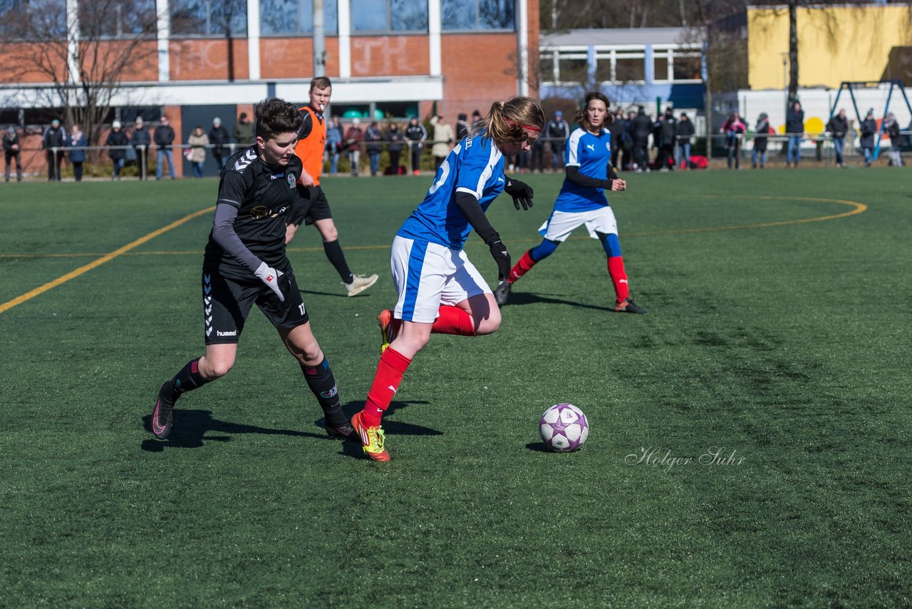 Bild 352 - B-Juniorinnen Halbfinale SVHU - Holstein Kiel : Ergebnis: 3:0